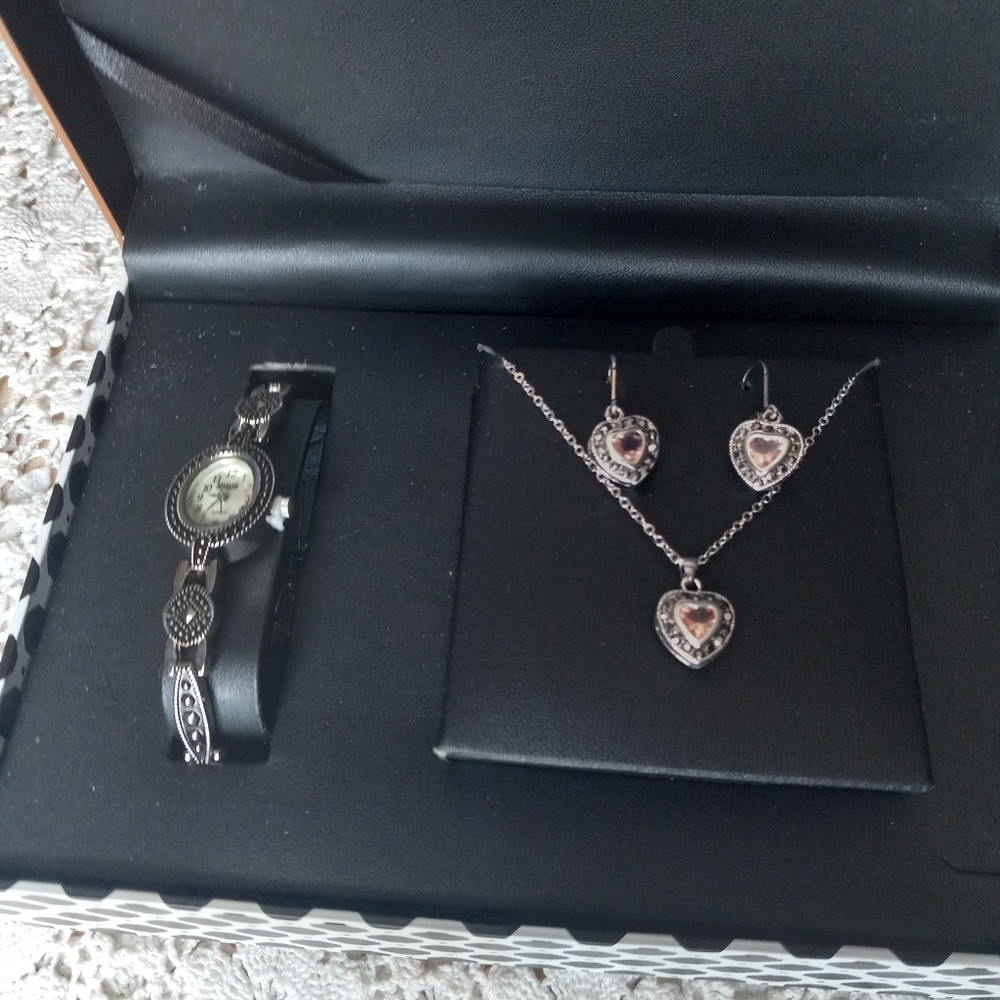 NWT Cote D' Azur Heart Sterling Jewelry Set with Watch